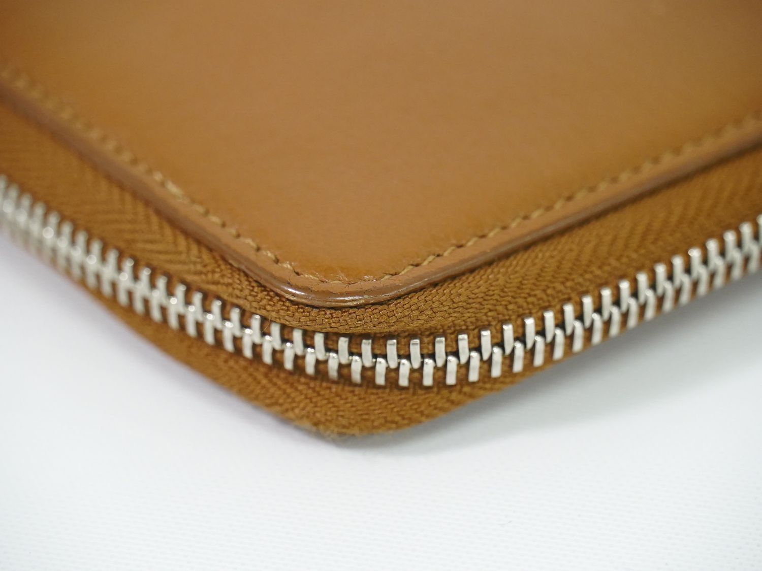 本物 ティファニー TIFFANY & Co. ラウンドファスナー 二つ折り 折財布  