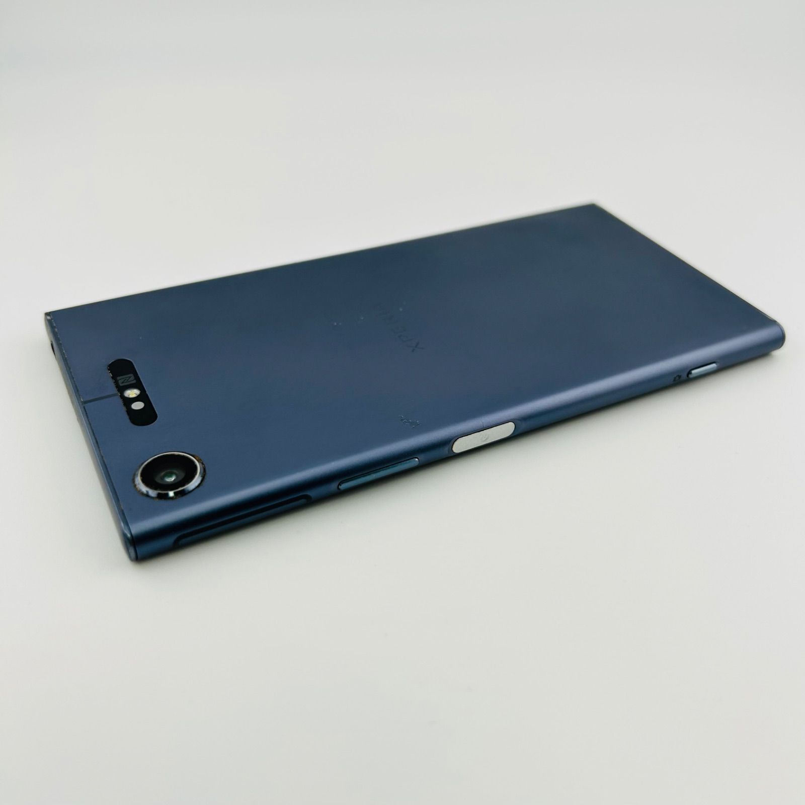 docomo SIM Xperia XZ1 64GB ムーンリットブルー電池良好