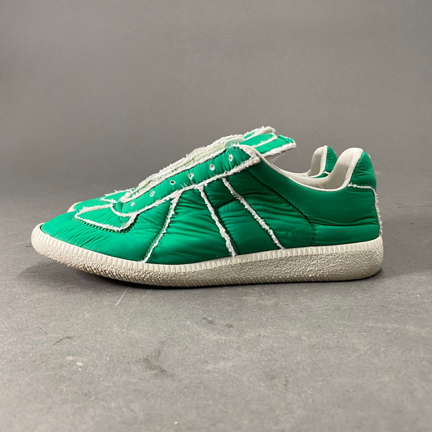 Maison Margiela スニーカー 黄緑 2007424M0257 1L5《美品》Maison Margiela メゾンマルジェラ 37(24cm相当