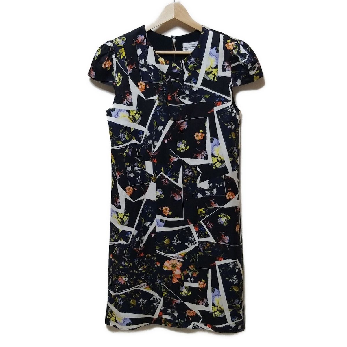 ERDEM アーデム ワンピース サイズI40 M レディース - 黒×白×マルチ クルーネック|半袖|ひざ丈|花柄