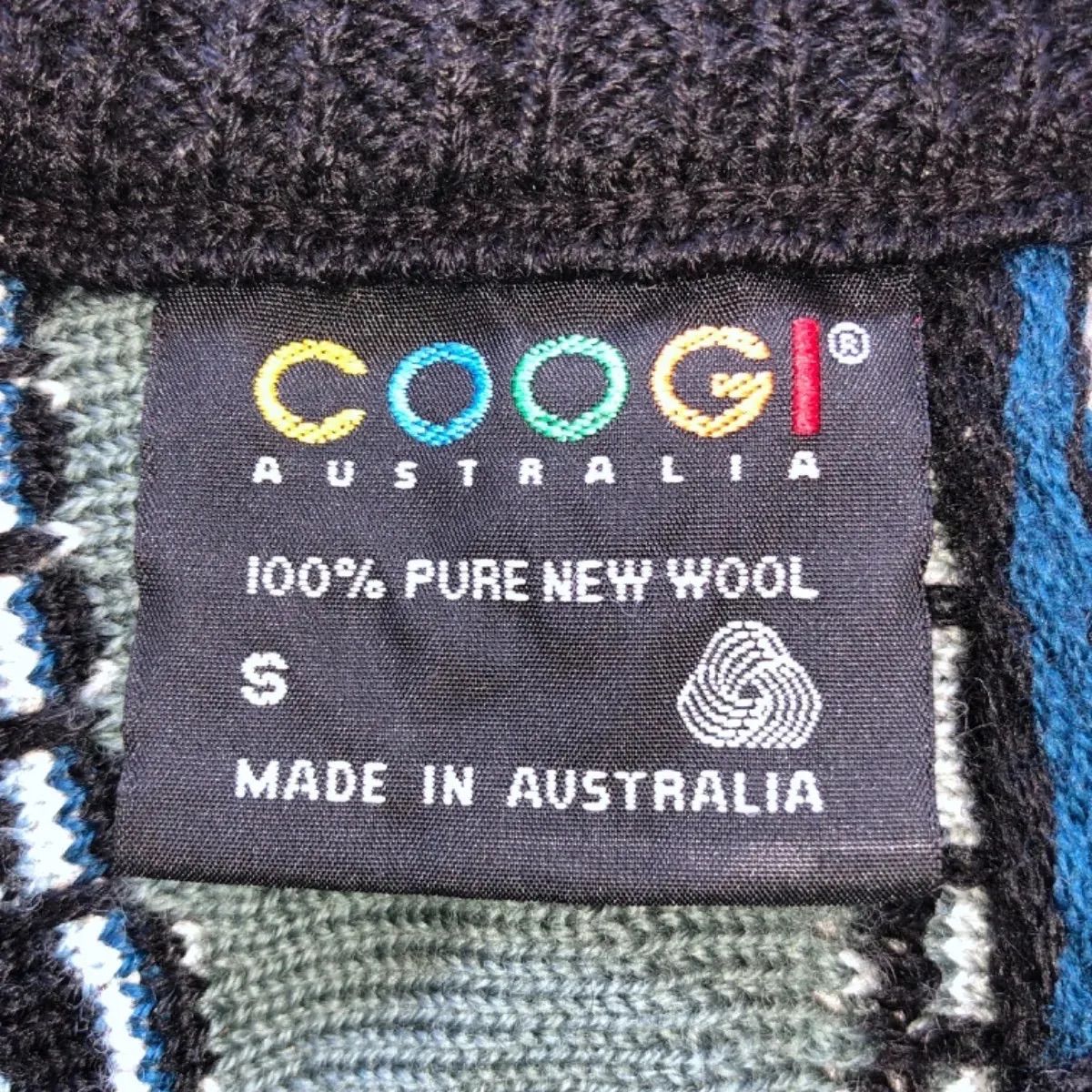 通販 3Dニット クージーCOOGI オーストラリア製 セーター 10 ウール