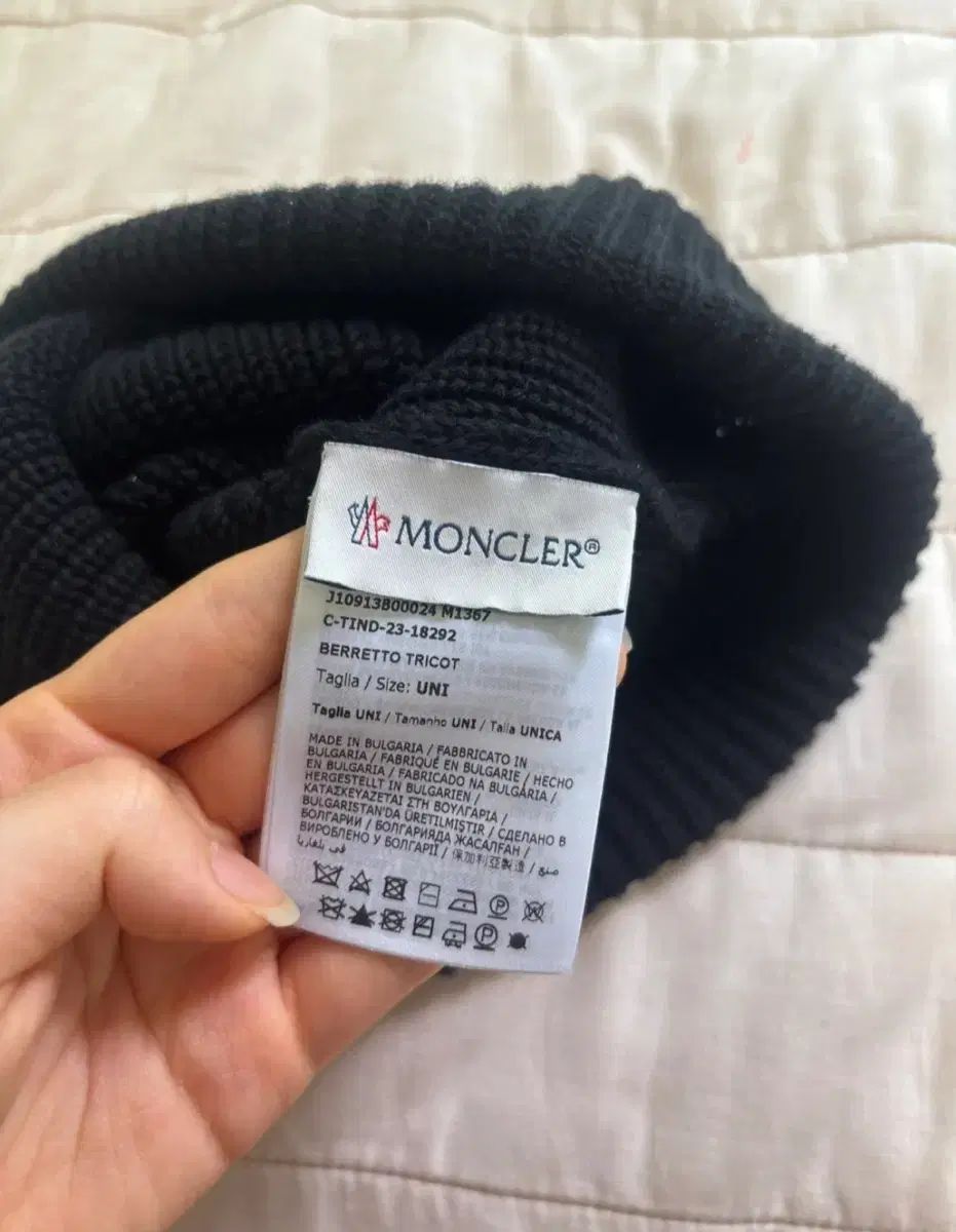 MONCLER モンクレール