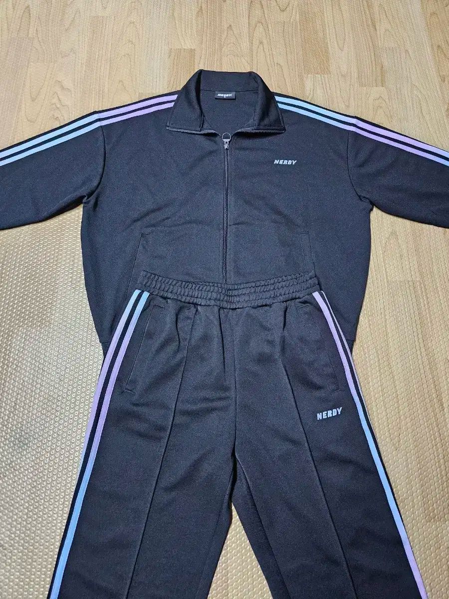 ノルディ グラデーション トレーニングウェア セット