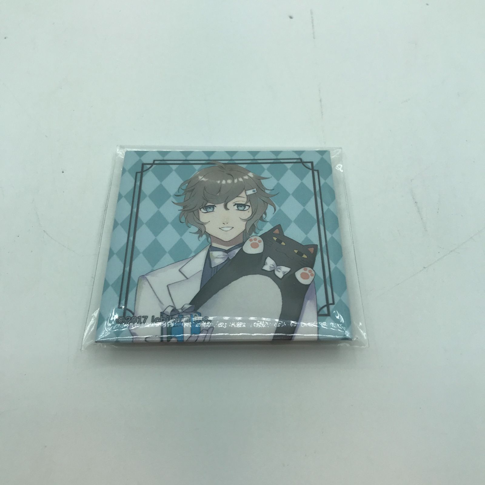小牧店】にじさんじ ホワイトデー 2019 スクエア 缶バッジ 叶【710 