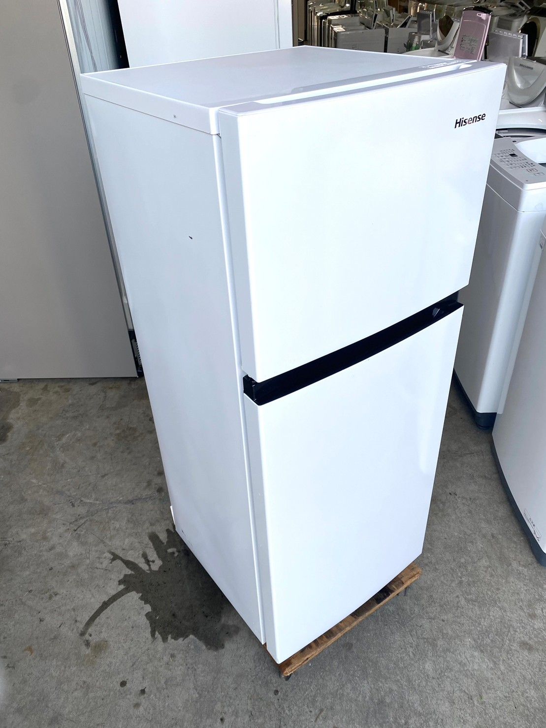 Hisense 2020年製 ノンフロン冷凍冷蔵庫 品番 HR-B1202 Hisense 2ドア