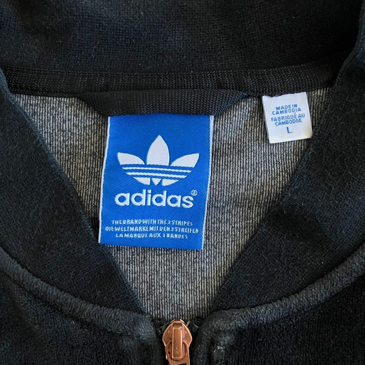 adidas　トラックジャケット　ベロア　黒　常田大希　ダブルジップ 常田大希 着用 アディダス トラックジャケット パンツ