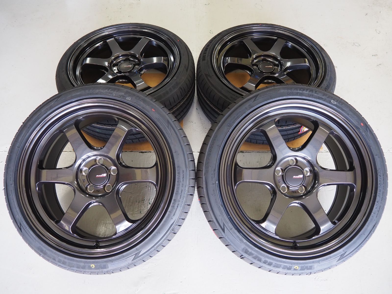 MID Rasing R06 18インチ GR86 BRZ カローラスポーツ