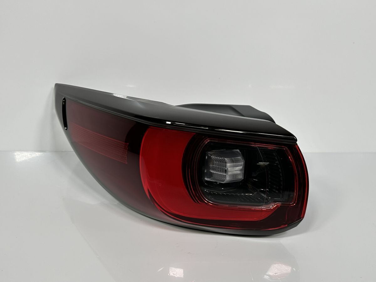 破損なし 低走行 CX-5 KFEP KF2P KF5P 後期 純正 左テールランプ Assy テールライト 外側 LED KSD4-51-160 W6908 0 W6724 管理31879