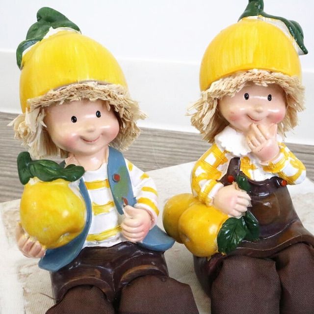 雑貨 グレープフルーツ妖精2セット お座り人形の置物 インテリア
