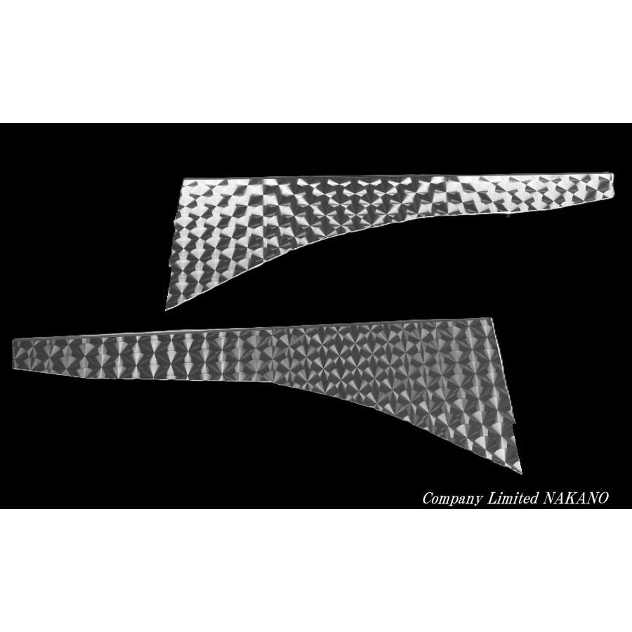 0541 丸棒付き いすゞ ファイブスターギガ ウインドウパネル ウロコ柄