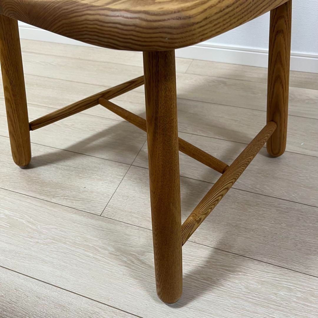 す22【美品】北欧 ナチュラルインテリア ウィンザーチェア ダイニングチェア す22【美品】北欧 ナチュラルインテリア オーク調 ウィンザーチェア