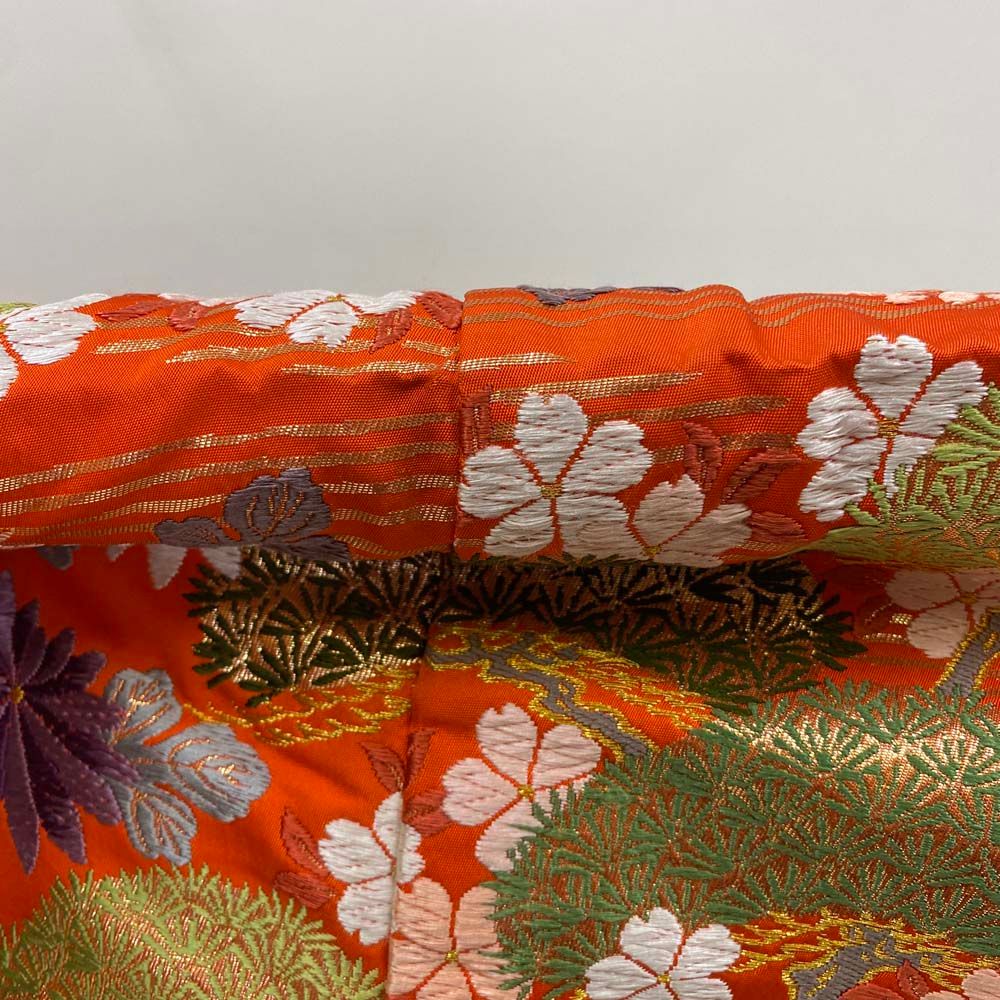 色打掛 正絹 鶴 刺繍 金 打掛 Lサイズ 裄67 花嫁衣裳 婚礼 リサイクル  