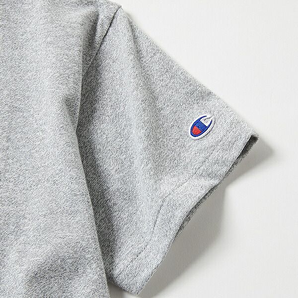 VネックTシャツ Champion