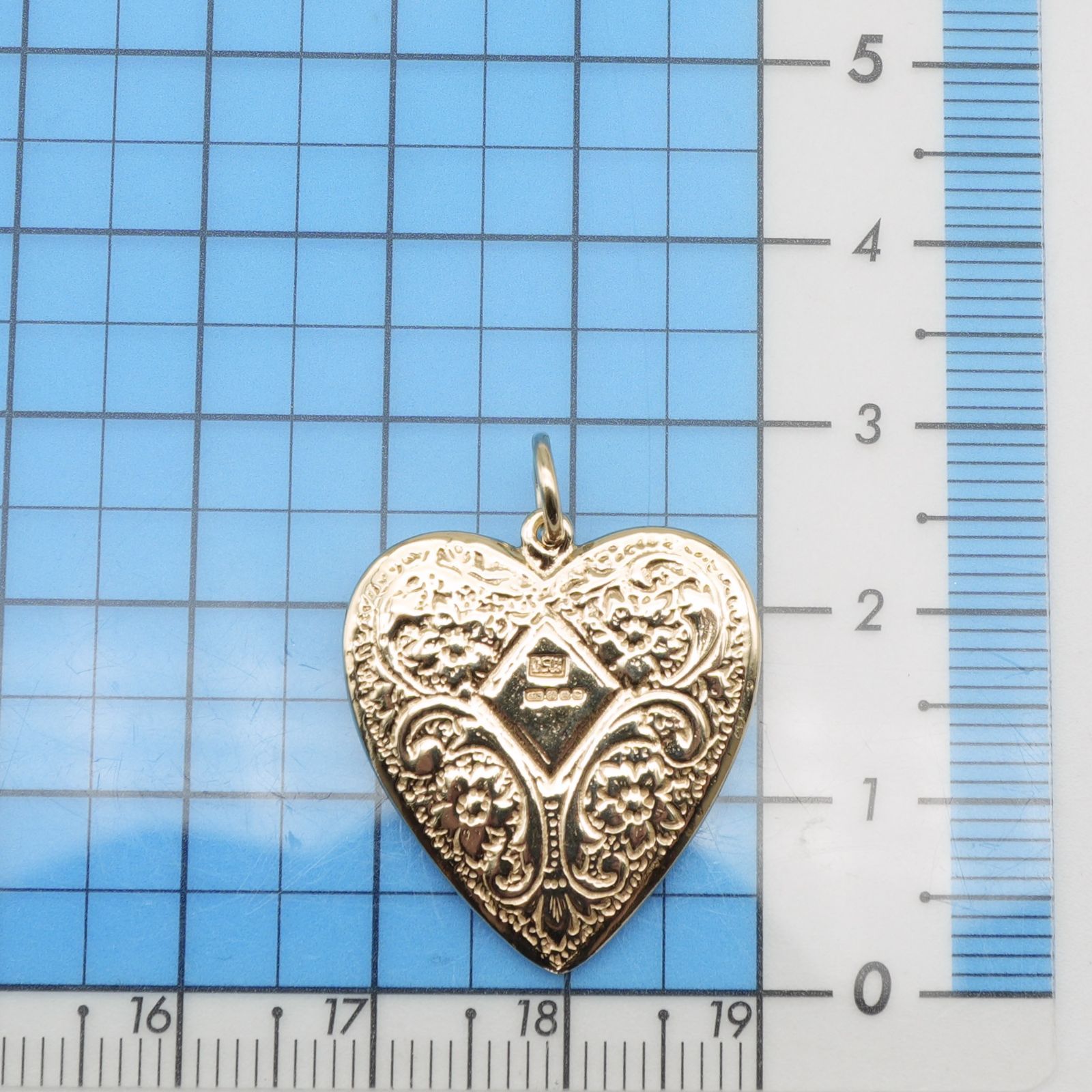 アガット K9 ハート ネックレストップ 約5g 375/24-4111 - メルカリ 