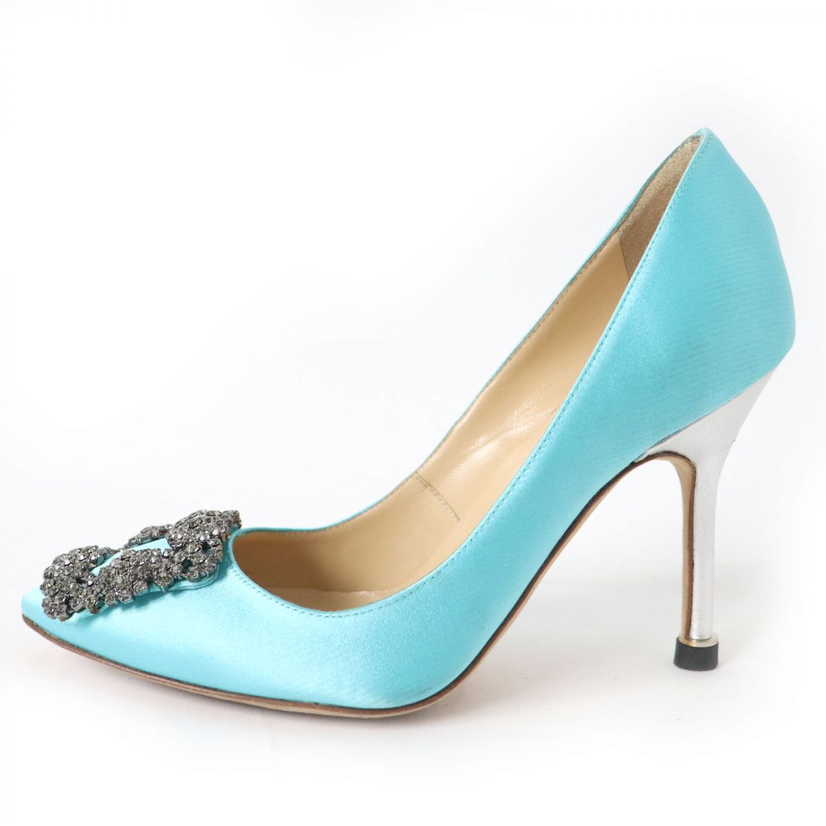 MANOLO BLAHNIKマノロブラニク　シルクパンプス　ライトブルー　35 MANOLO BLAHNIKマノロブラニク シルクパンプス ライトブルー 35 新作
