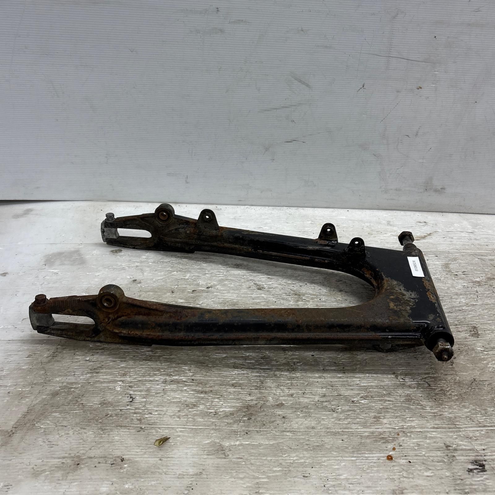 スイングアーム ホンダ