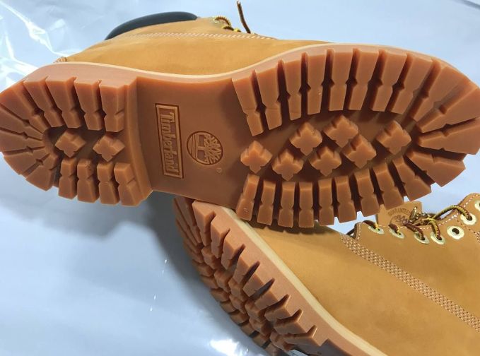 Timberland(ティンバーランド) TB010061 6IN PREM BT WHEAT NB