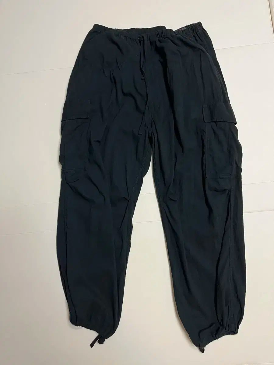 コモリ 24ssオックスニータック パンツ