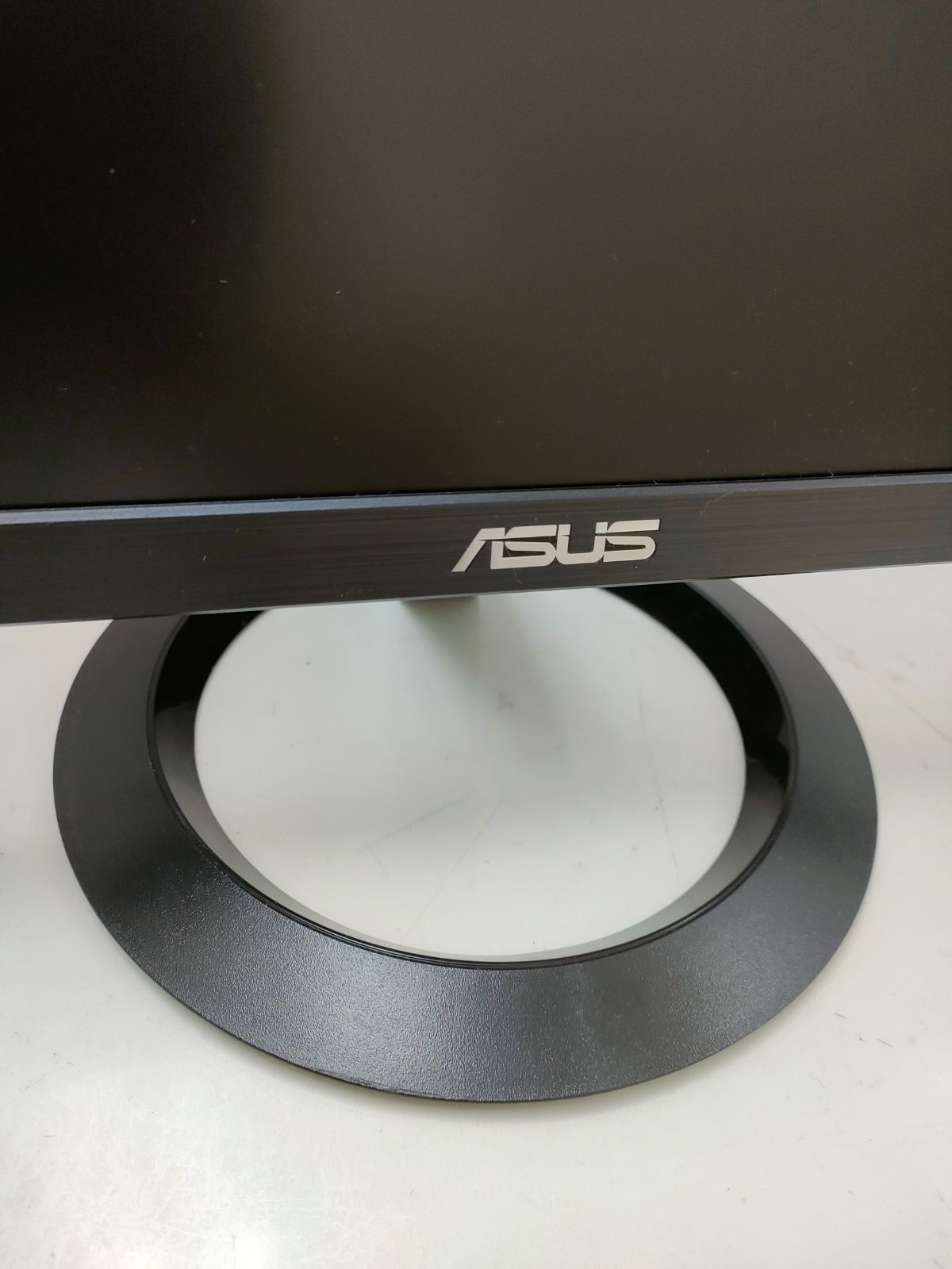 ◆ASUS 23インチモニター VZ239