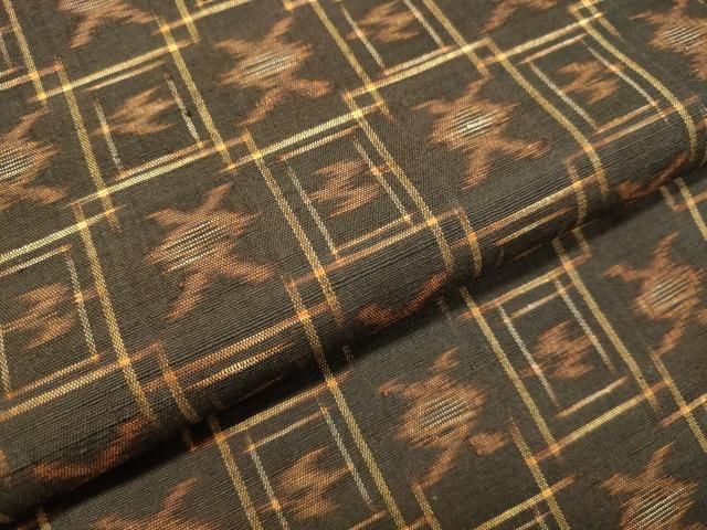 平和屋着物●国指定重要無形文化財　本場久米島紬　手織　絣格子　正絹　逸品　DAAT1382tw 平和屋着物○国指定重要無形文化財 本場久米島紬 手織 絣格子 正絹