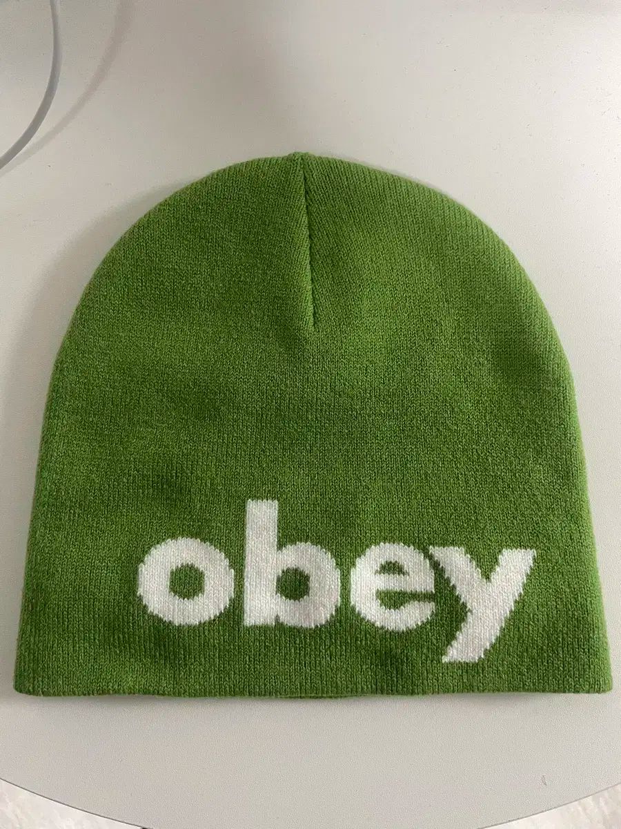【雷市場（ポンジャン）商品韓国直送】 OBEY（オベイ) 小文字の ビーニー