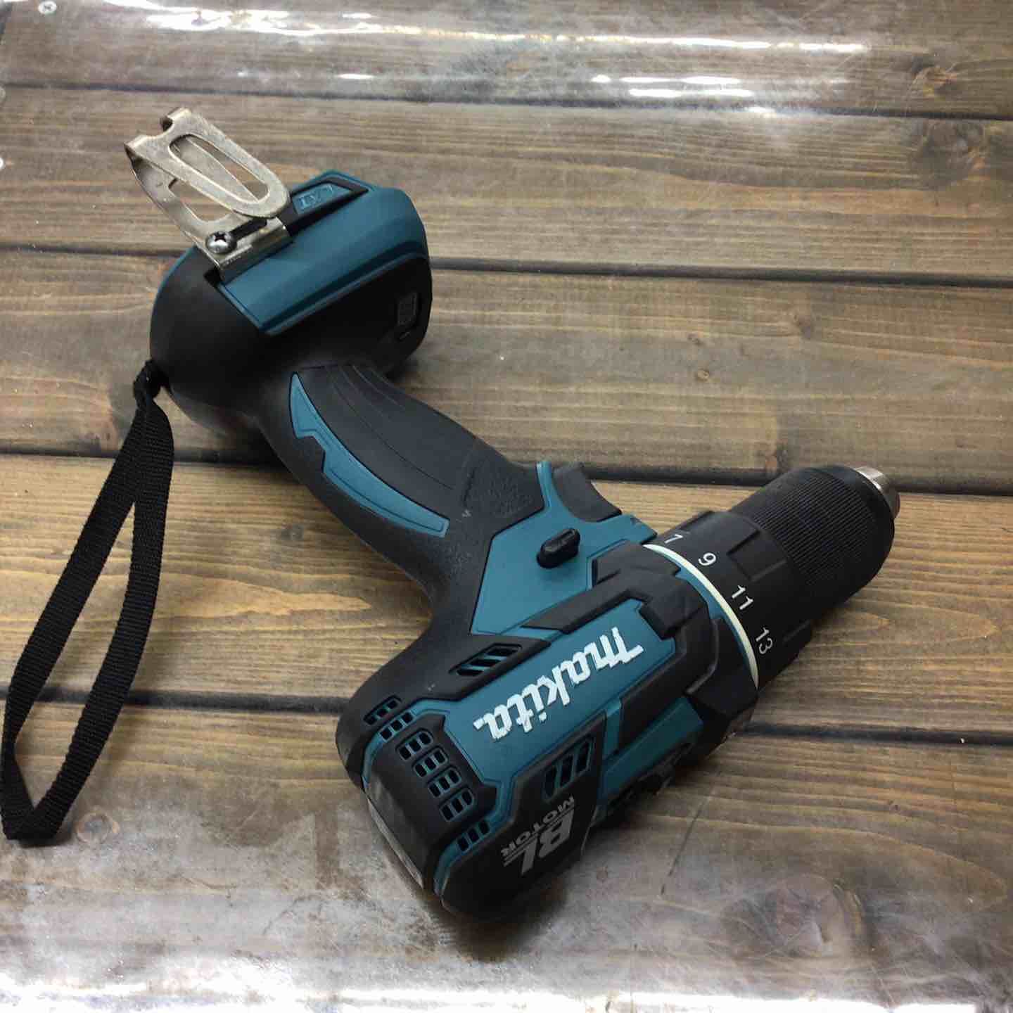 コードレスドリルドライバ