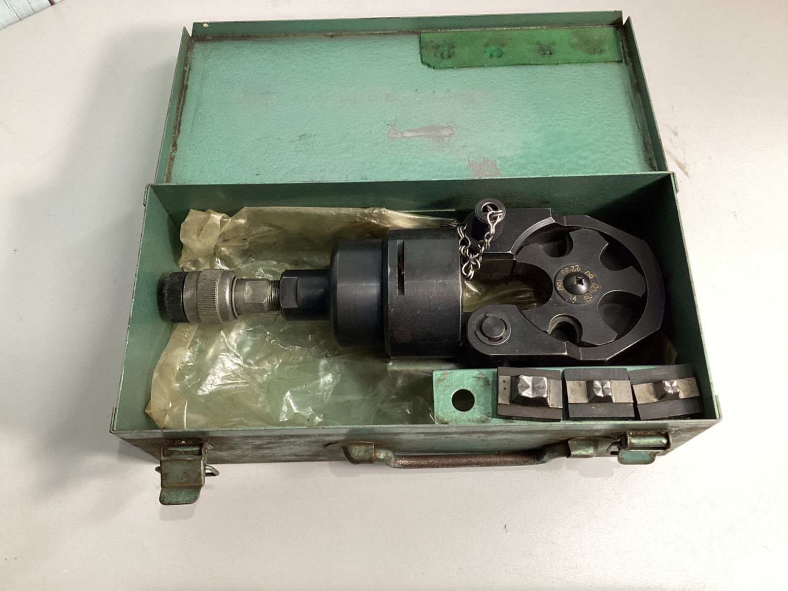 油圧ヘッド分離式圧着工具 SHR-150