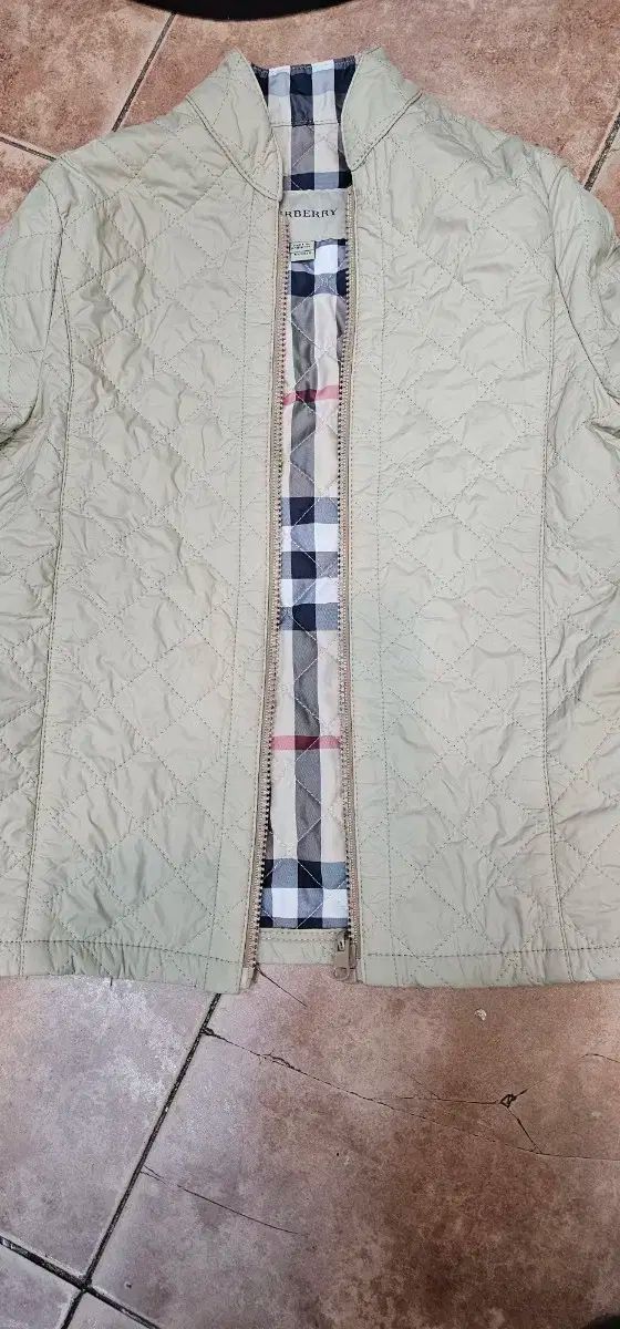 バーバリー 子供用