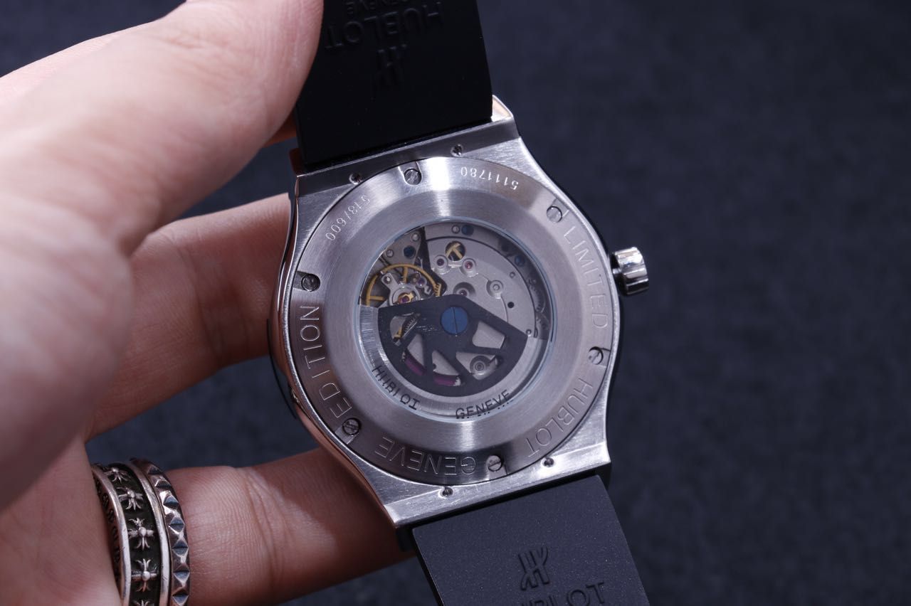 HUBLOT腕時計自動巻き