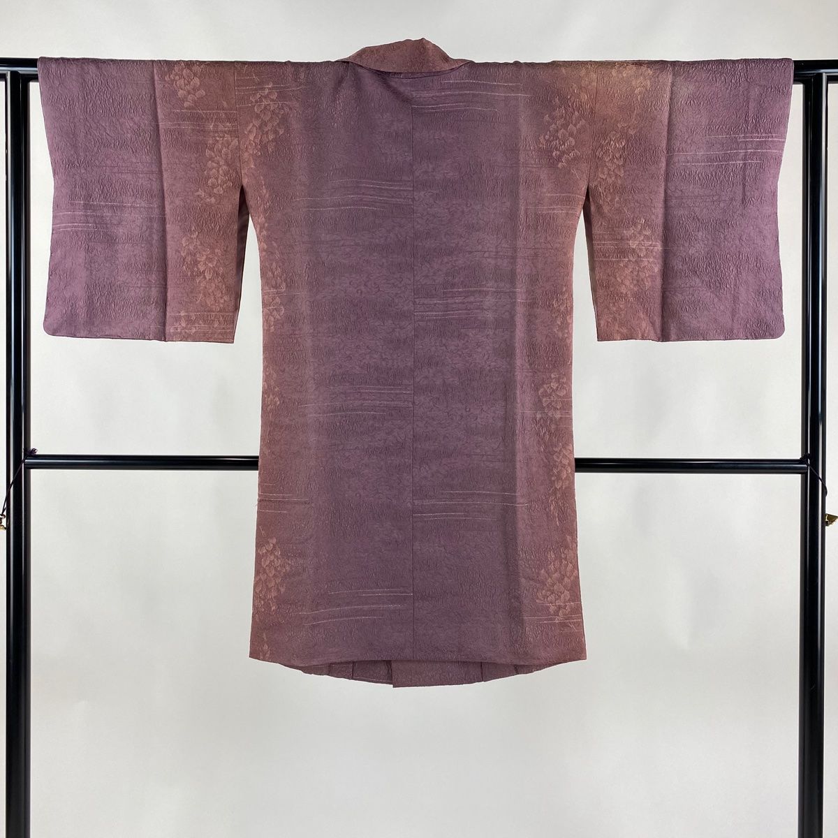 道行 身丈98.5cm 裄丈62cm S 和装コート 被布衿 やまと 草花 地紋 箔  