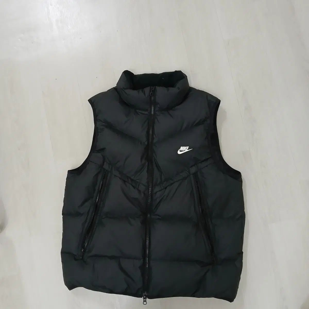 Nike(ナイキ） ダウンベスト 正規品 実寸 105 - メルカリ