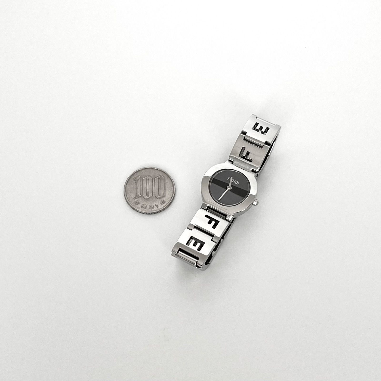 フェンディ 3050L レディース 腕時計 磨き済み 美品】FENDI 電池新品  