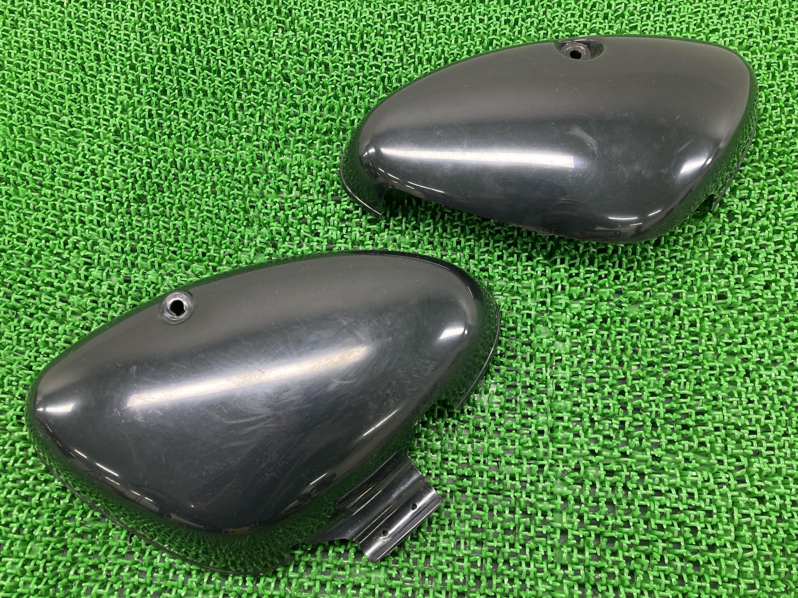 リトルカブ サイドカバー 左右 黒 GCN ホンダ 純正 中古 バイク 部品 AA01 割れ欠け無し 品薄 希少品 車検 Genuine
