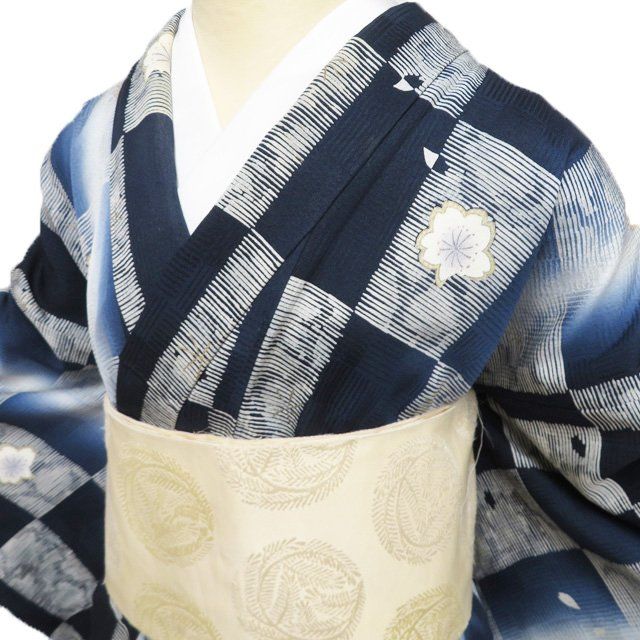 小紋 着物 正絹 袷 カジュアル 長格子模様 桜模様 濃紺色 多色 金 身丈159.5cm 裄70cm M きもの北條 A1282-14