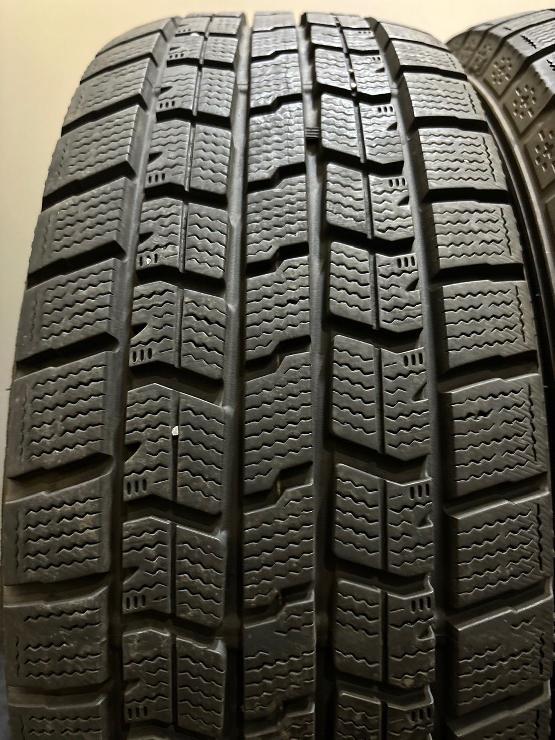 GOODYEAR ICENAVI6 195/65R15 15インチ スタッドレス 4本 2019年製