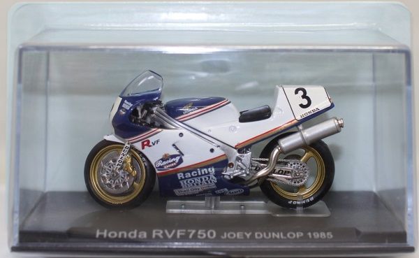 新品 1/24 チャンピオンバイクコレクション ホンダ　RVF750 JOEY DUNLOP 1985 240001027707