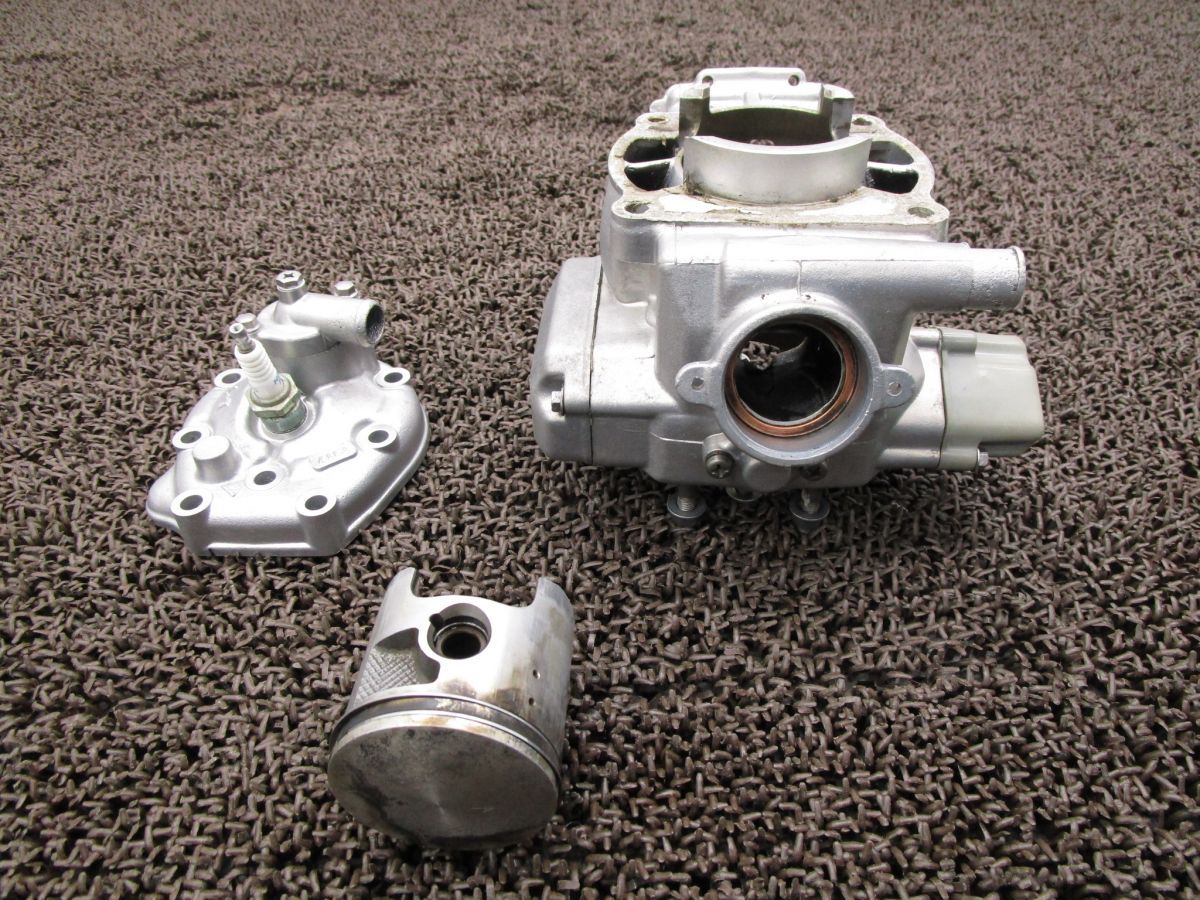 KDX200 シリンダー ピストン A6818 カワサキ DX200EE キャブ車