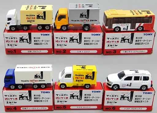 トミカ　2004東京モーターショー　ミニカー　6題セット　中古品 第38回 東京モーターショー 2004 開催記念トミカ 6台セット