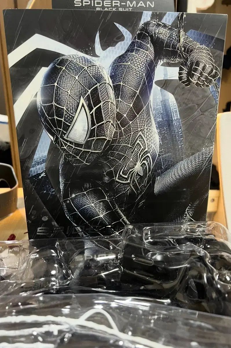 ホットトイズ 正規品 スパイダーマン 3 ブラック スーツ