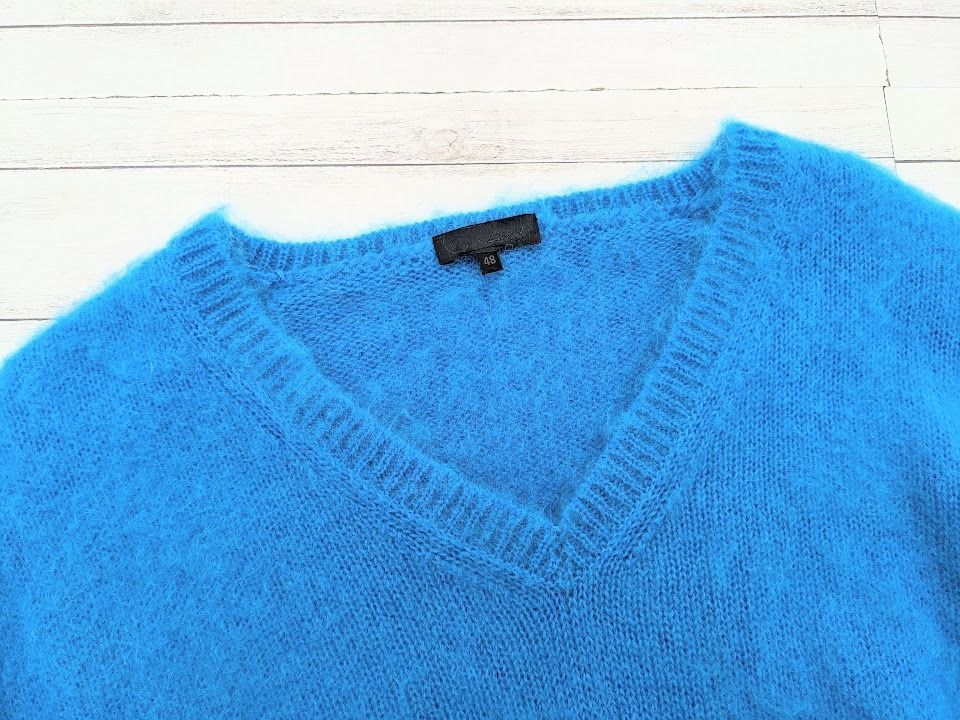 美品 Omar Afridi オマールアフリディ 22AW V-NECK MOHAIR KNIT Vネック モヘヤ ニット セーター ブルー 48 -  メルカリ