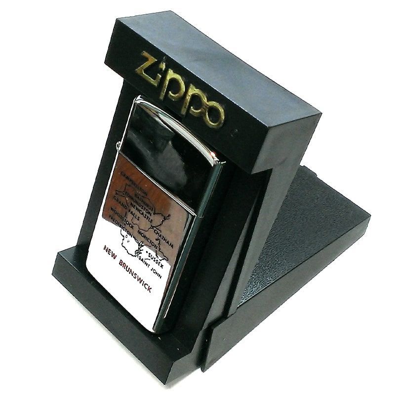 ZIPPO カナダ製 1995年製 ケベック州 オンタリオ製 地図 廃盤 ZIPPO カナダ製 1995年製 ケベック州 オンタリオ製 地図 廃盤