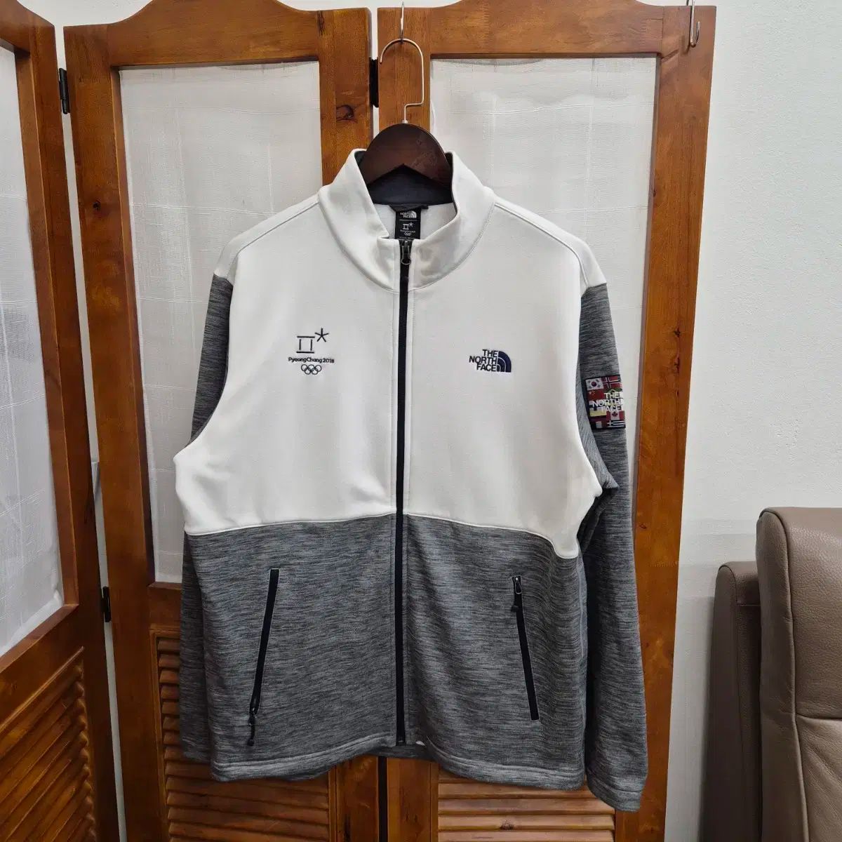 【雷市場（ポンジャン）商品韓国直送】 The North Face THE NORTH FACE(ザノースフェイス) ピョンチャン オリンピック ジップアップ 105