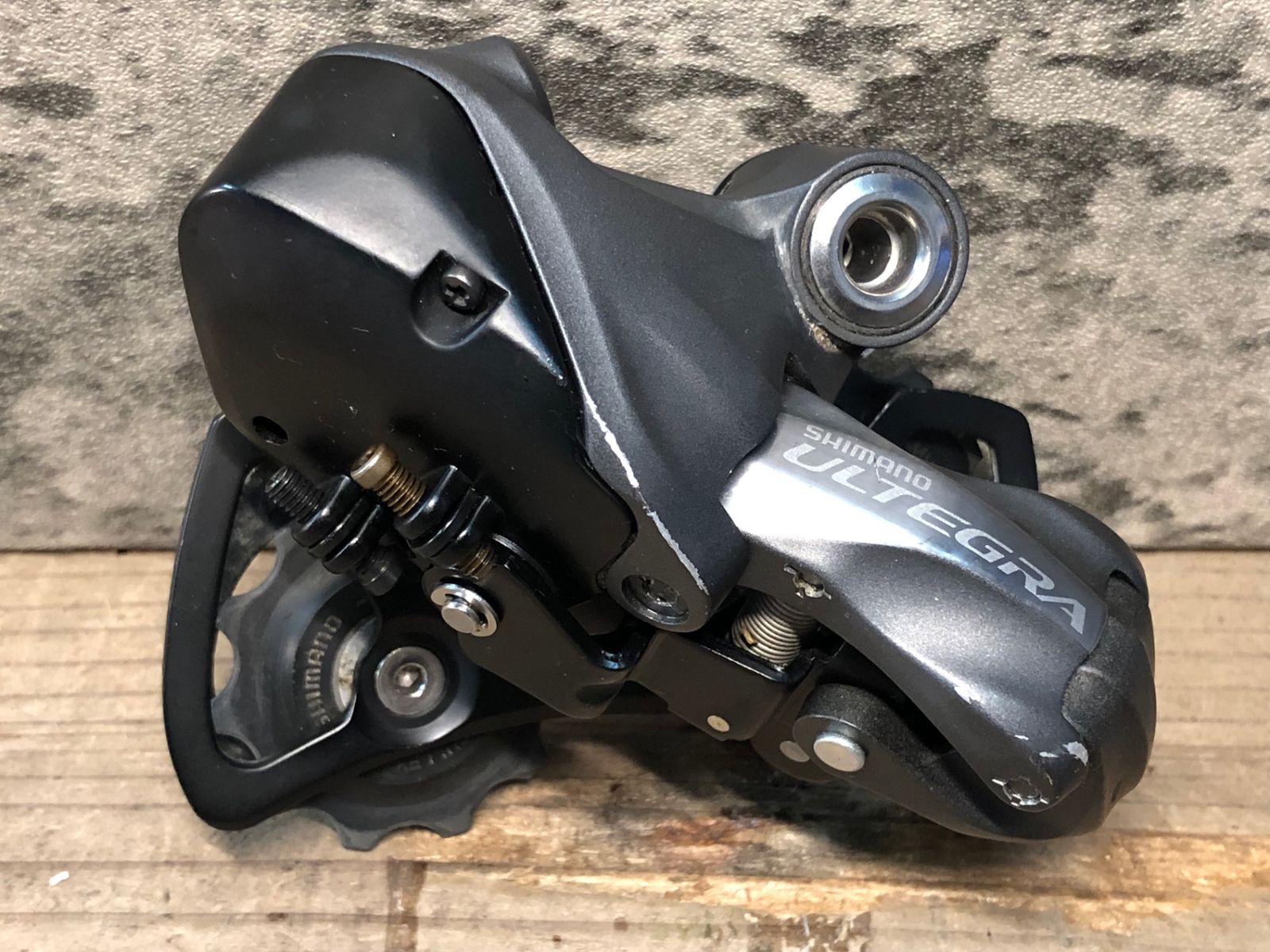 IQ785 シマノ SHIMANO アルテグラ ULTEGRA RD-6770 SS リア 