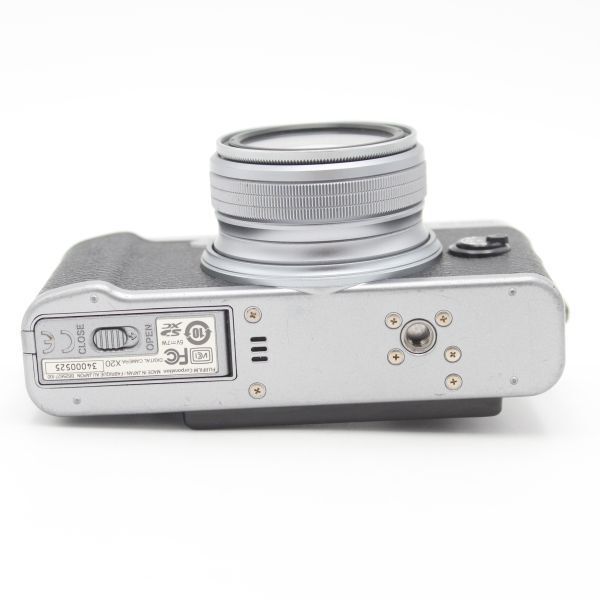 ＊FUJIFILM X70 シルバー＊ FUJIFILM X70 シルバーの出品 | ONE SCENE（ワンシーン）