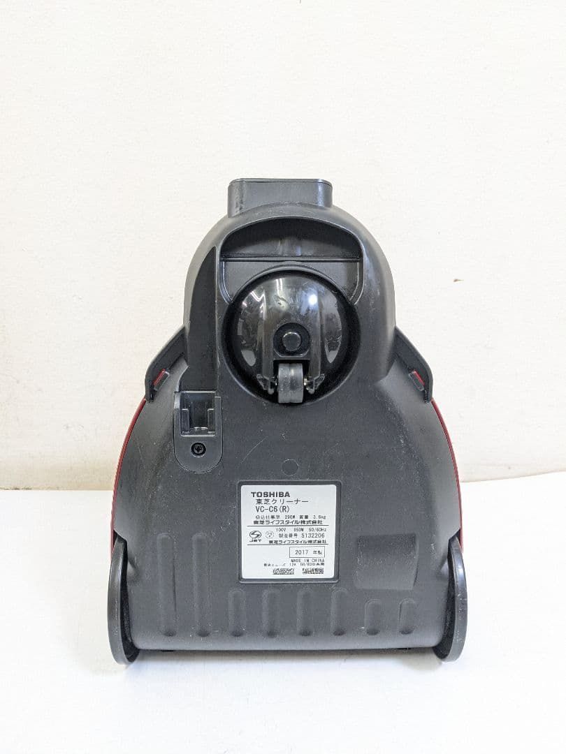 新品　TOSHIBA VC-C6(R) TOSHIBA 東芝 VC-C6-R サイクロン式掃除機 2017年製 - メルカリ