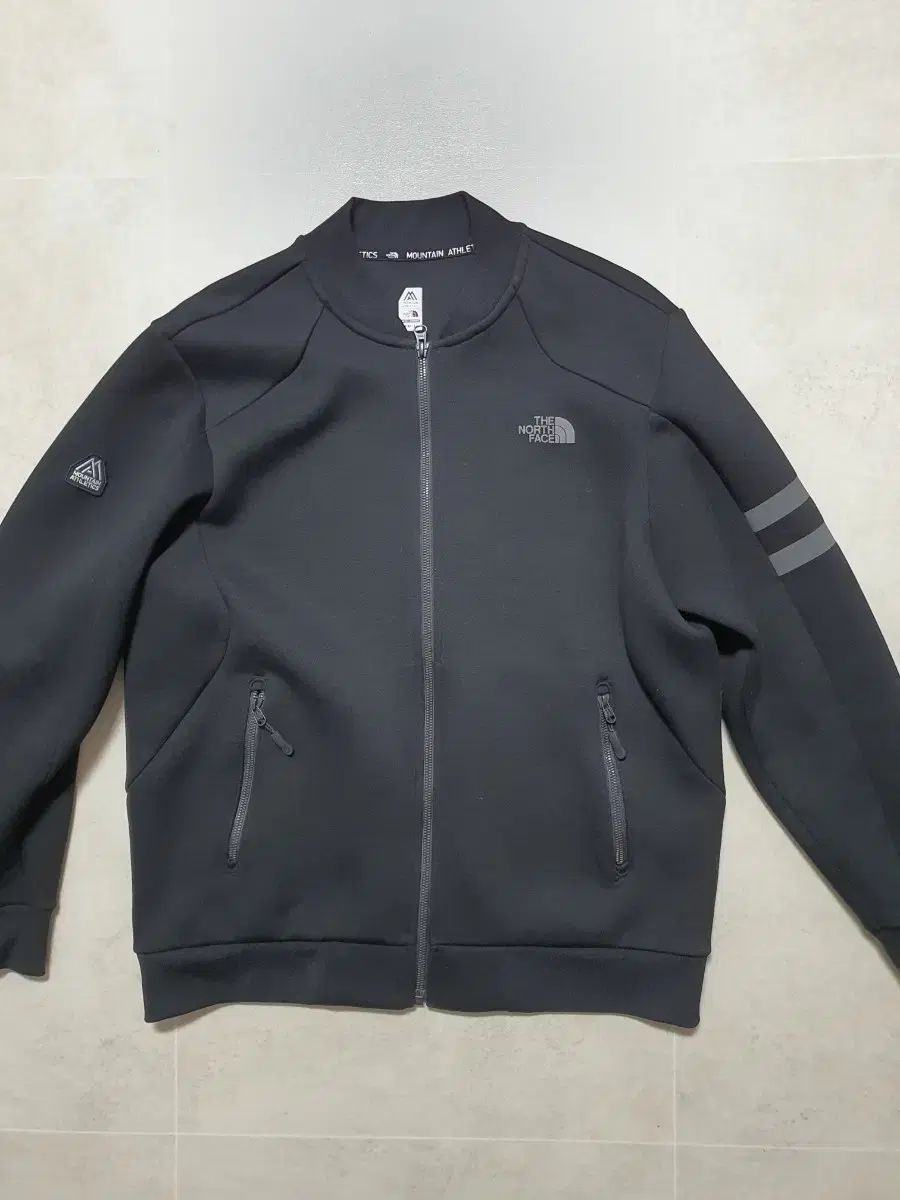 THE NORTH FACE ザ ノース フェイス 100 マウンティ アスレクティス ジップアップジャケット