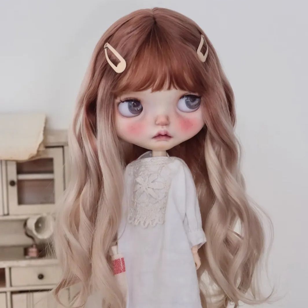 ブライス ウィッグ モヘアウィッグ 海外作家 グラデーション カール