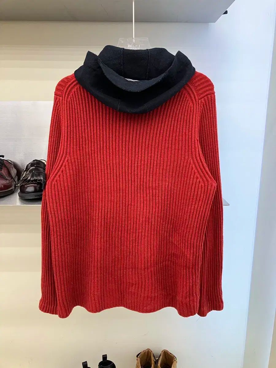 STONE ISLAND(ストーンアイランド) ニット セーター フード付き