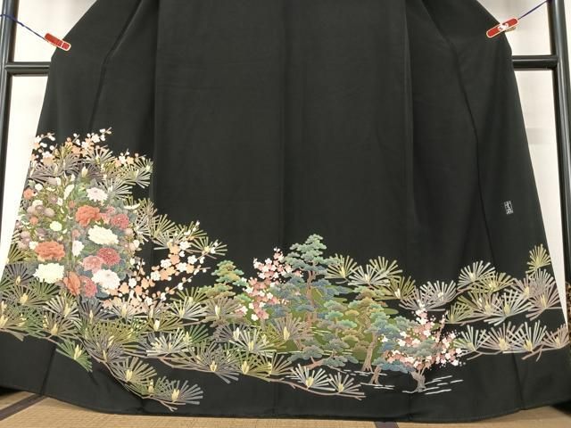 【ナツ】着物リメイク　黒留袖　駒刺繍　枝花文　暈し　金彩　ドレス 平和屋着物○豪華色留袖 駒刺繍 流水枝花文 暈し染め 金彩 正絹 逸品