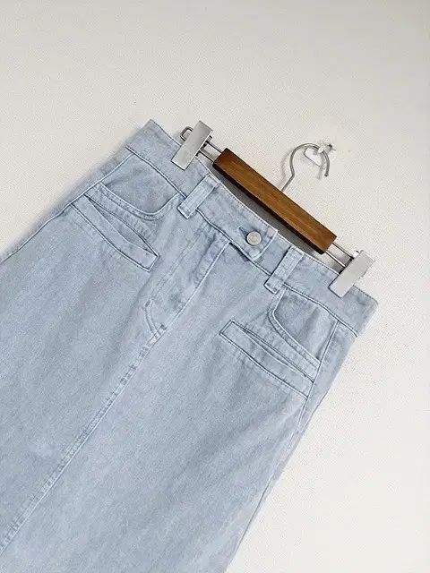 23 年